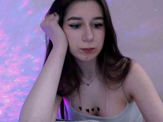 EmyHarrington webcam