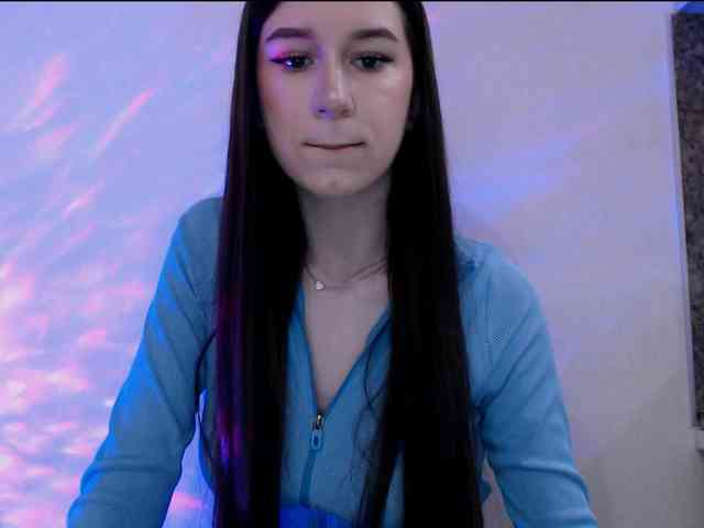 EmyHarrington webcam