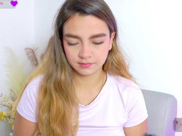 Ambar-Carter live cam on BongaCams