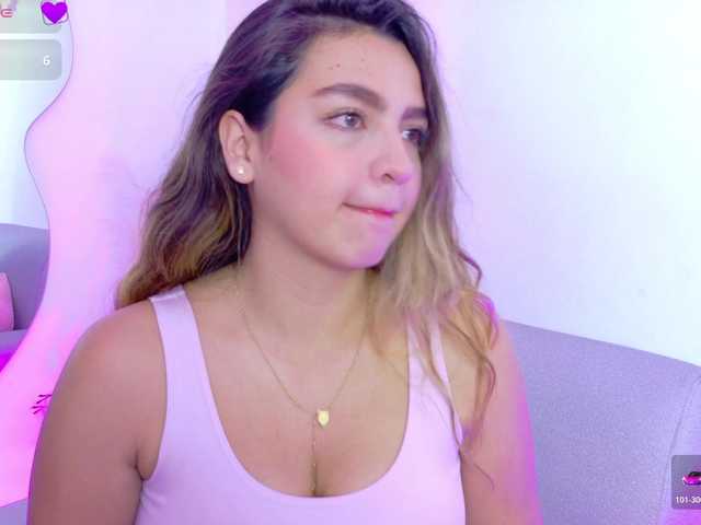 Ambar-Carter live webcam show