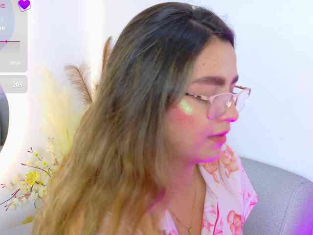 Ambar-Carter webcam