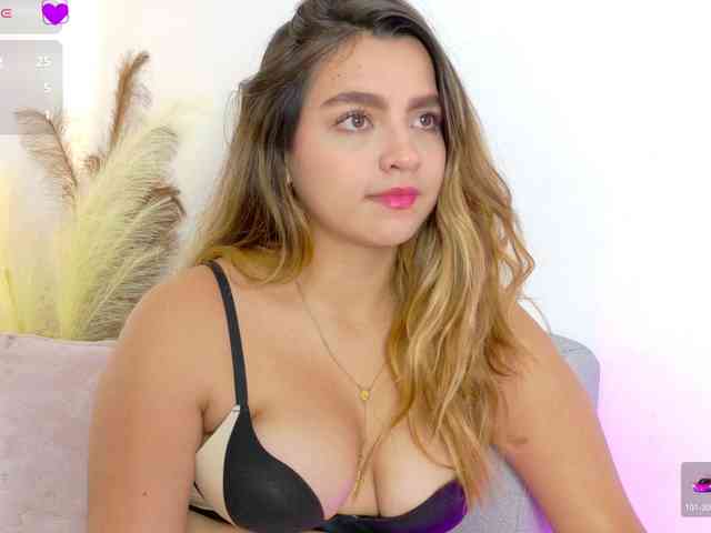 Ambar-Carter webcam