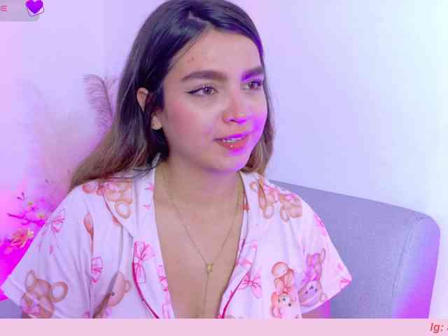 Ambar-Carter webcam