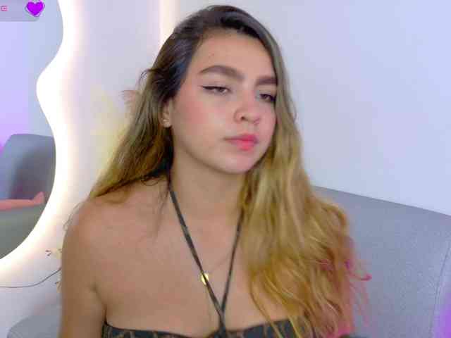 Ambar-Carter webcam
