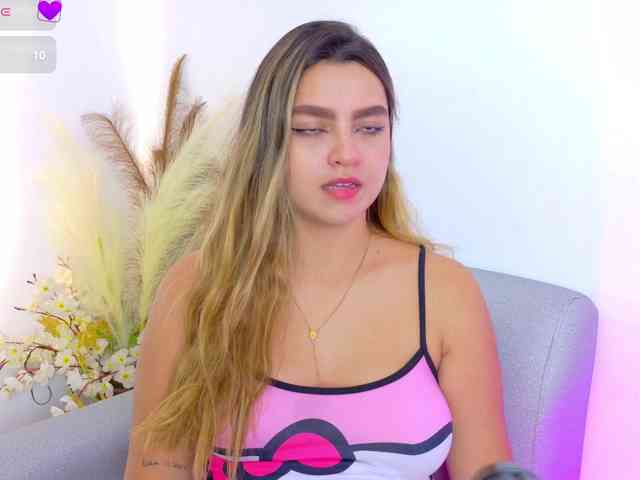 Ambar-Carter webcam