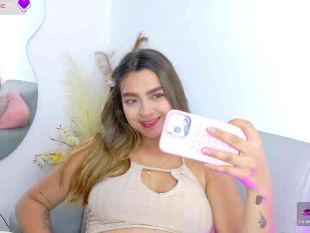 Ambar-Carter webcam