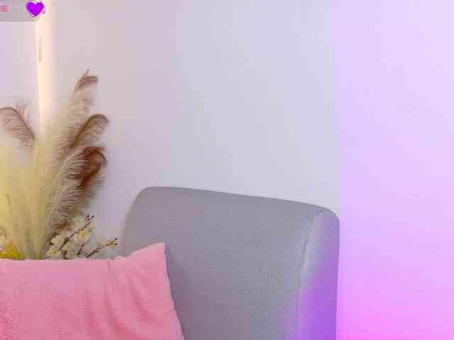 Ambar-Carter webcam