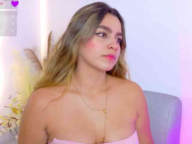 Ambar-Carter webcam