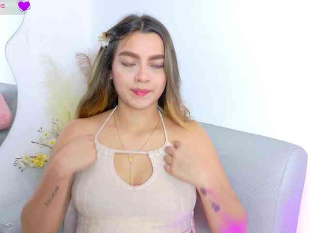Ambar-Carter webcam