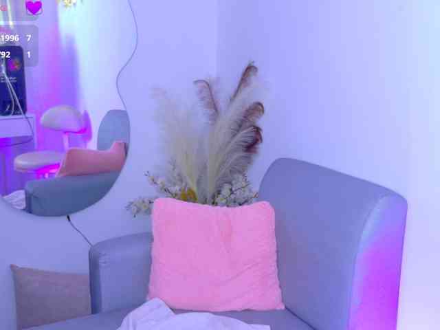 Ambar-Carter webcam