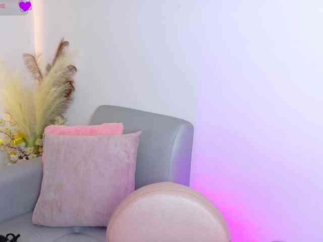 Ambar-Carter webcam