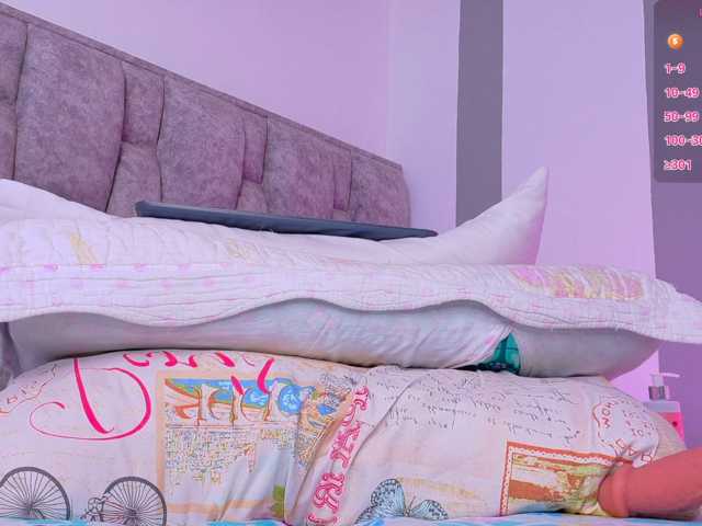 Luna-Alhara live cam on BongaCams