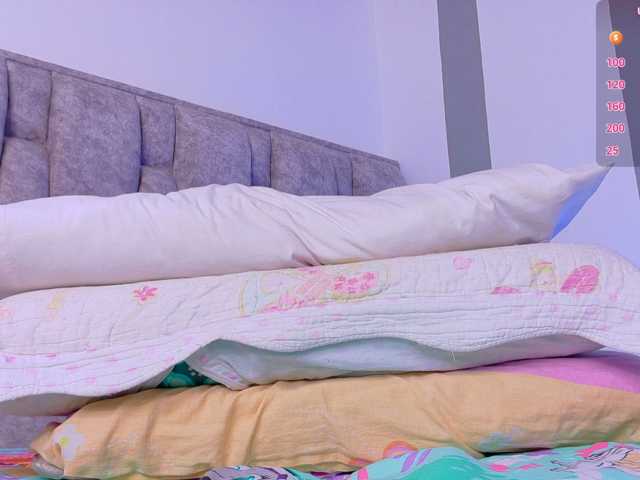 Luna-Alhara live cam on BongaCams