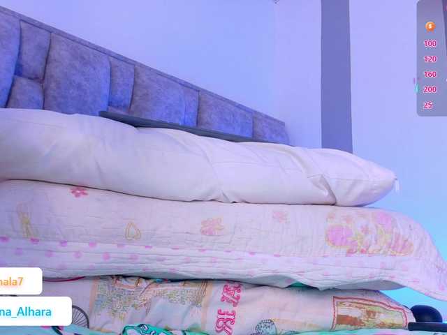 Luna-Alhara live webcam show