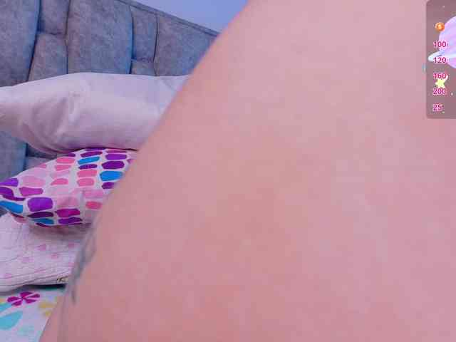 Luna-Alhara Live Webcam on BongaCams