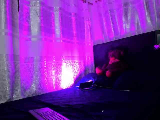 Riley-Blackk webcam