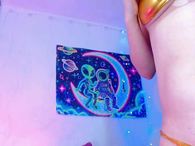 Jasminevirgin1's BongaCams show and profile