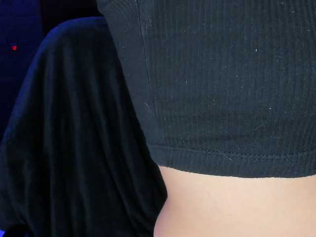 MelodySweett live cam on BongaCams
