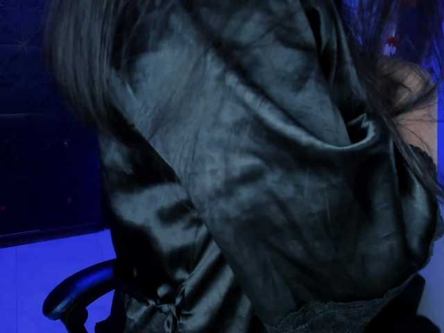 MelodySweett live cam on BongaCams