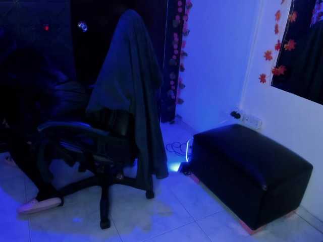 MelodySweett live cam on BongaCams