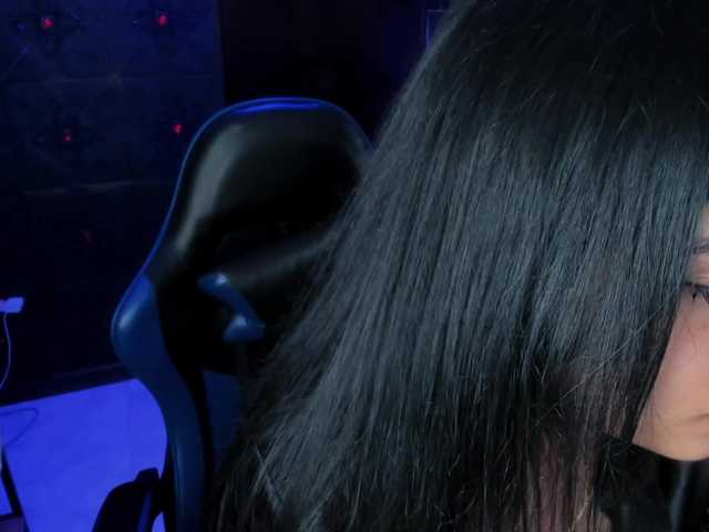 MelodySweett live cam on BongaCams