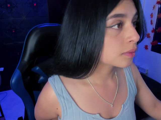 MelodySweett live cam on BongaCams