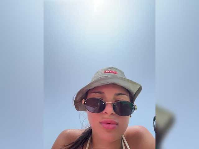 fi7h's BongaCams show and profile