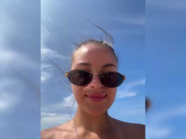 fi7h's BongaCams show and profile