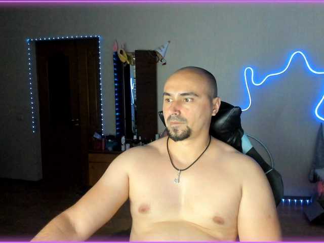 -SexyDaddy-, 33 y/o - Live Cam on BongaCams