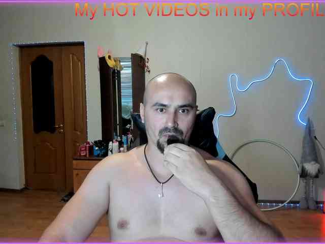 -SexyDaddy- Live Webcam on BongaCams