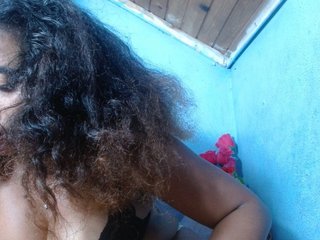 Ornela1's Live Webcam