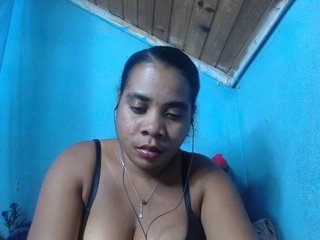 Ornela1's Live Webcam