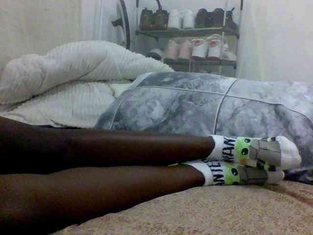 Sizzling-Jazmin webcam