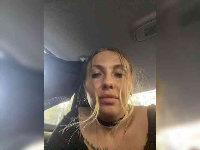 blueeyed_angel webcam