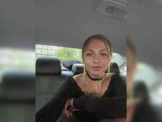 blueeyed_angel webcam