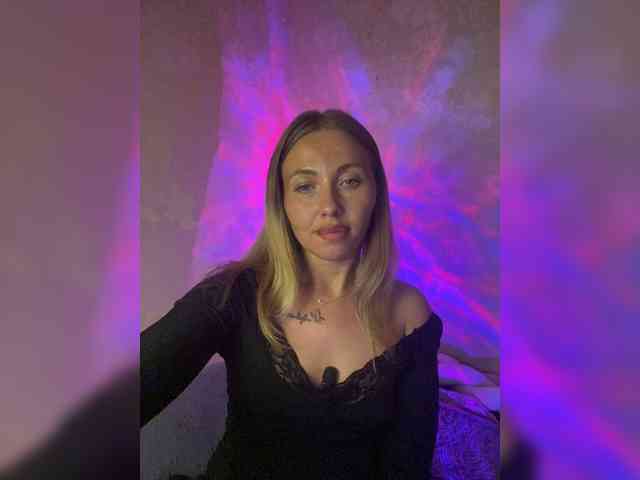 blueeyed_angel webcam