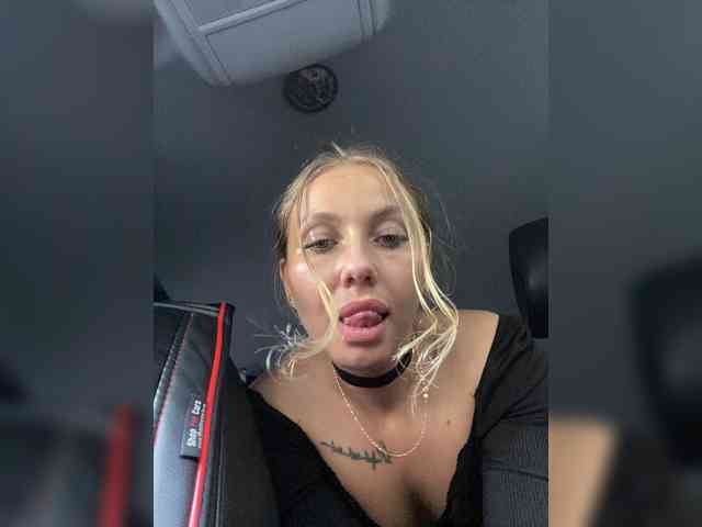 blueeyed_angel webcam