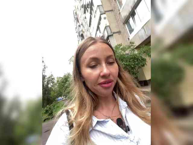 blueeyed_angel webcam