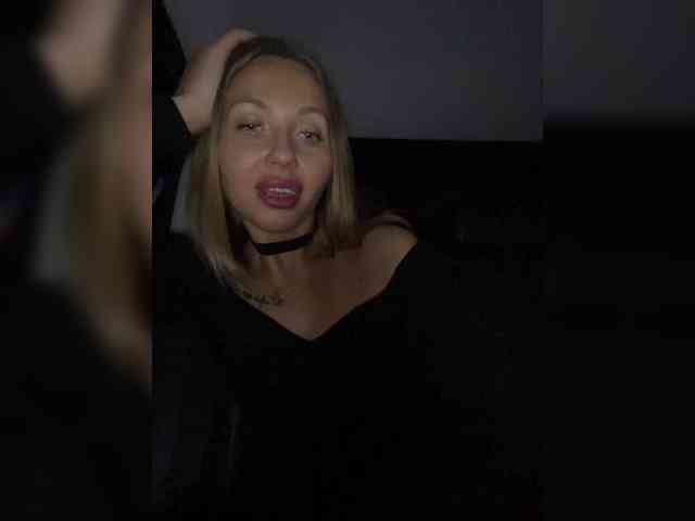 blueeyed_angel webcam