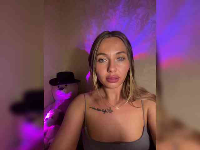 blueeyed_angel webcam
