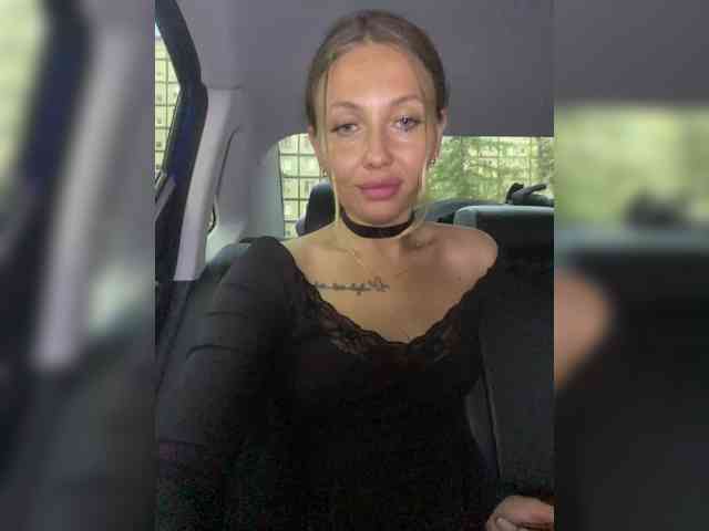 blueeyed_angel webcam