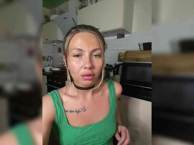 blueeyed_angel webcam