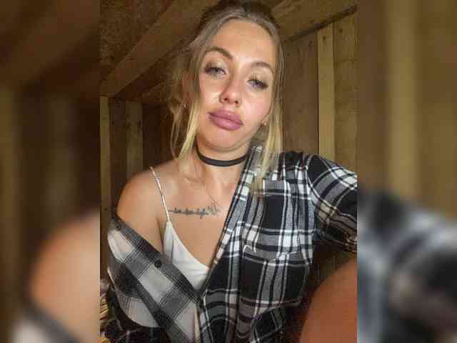 blueeyed_angel webcam