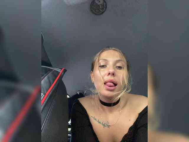 blueeyed_angel webcam
