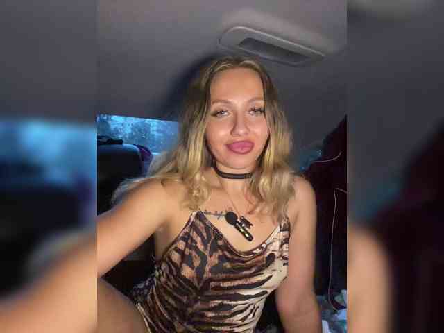 blueeyed_angel webcam