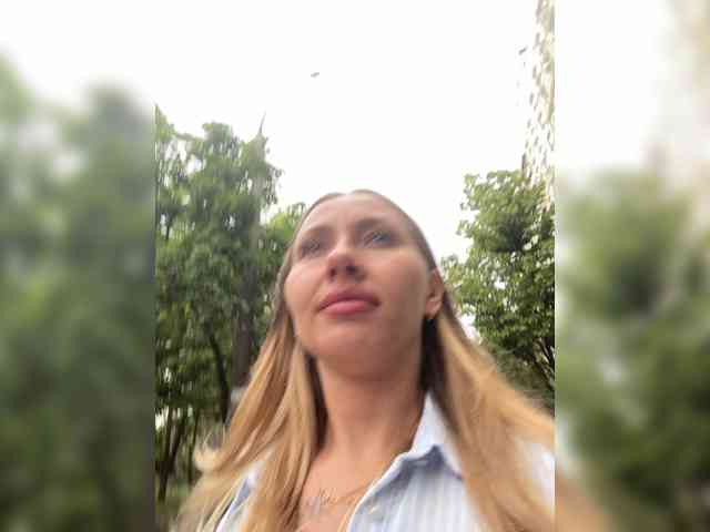 blueeyed_angel webcam