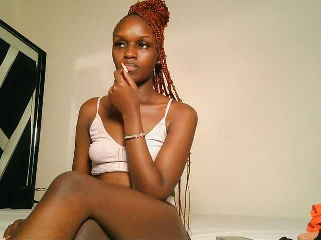 MissEbonyZ live cam on BongaCams