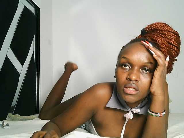 MissEbonyZ webcam