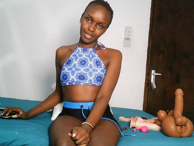 MissEbonyZ live webcam show
