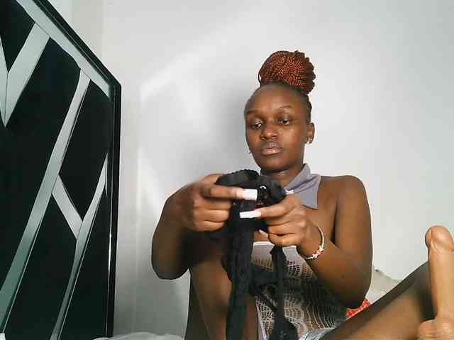 MissEbonyZ webcam